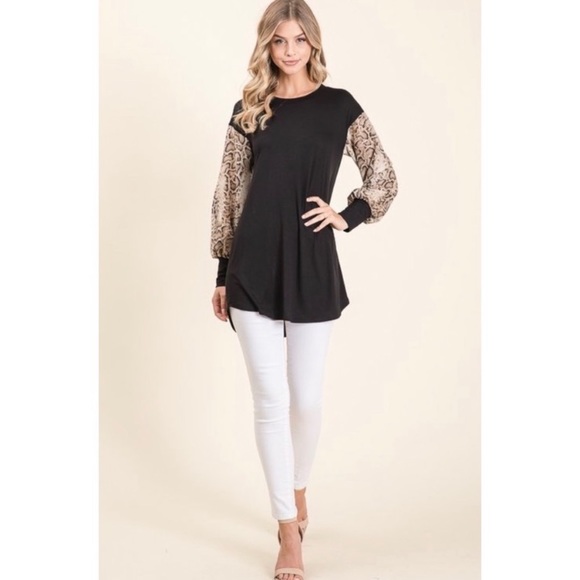 Black Snake Print Long Sleeve Blouse Top - Picture 5 of 6